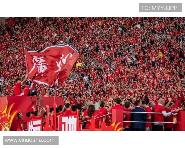 柏太阳神与广州恒大激战日本赛场球迷热议精彩瞬间与战术较量