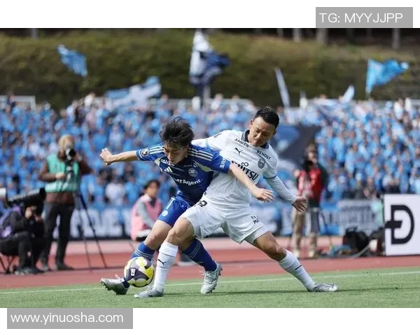甲府风林与鹿岛鹿角最新比赛结果分析及精彩瞬间回顾